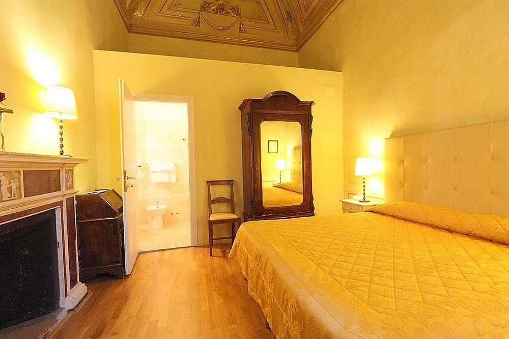 Hotel Bretagna Heritage - Alfieri Collezione Florence Exterior photo
