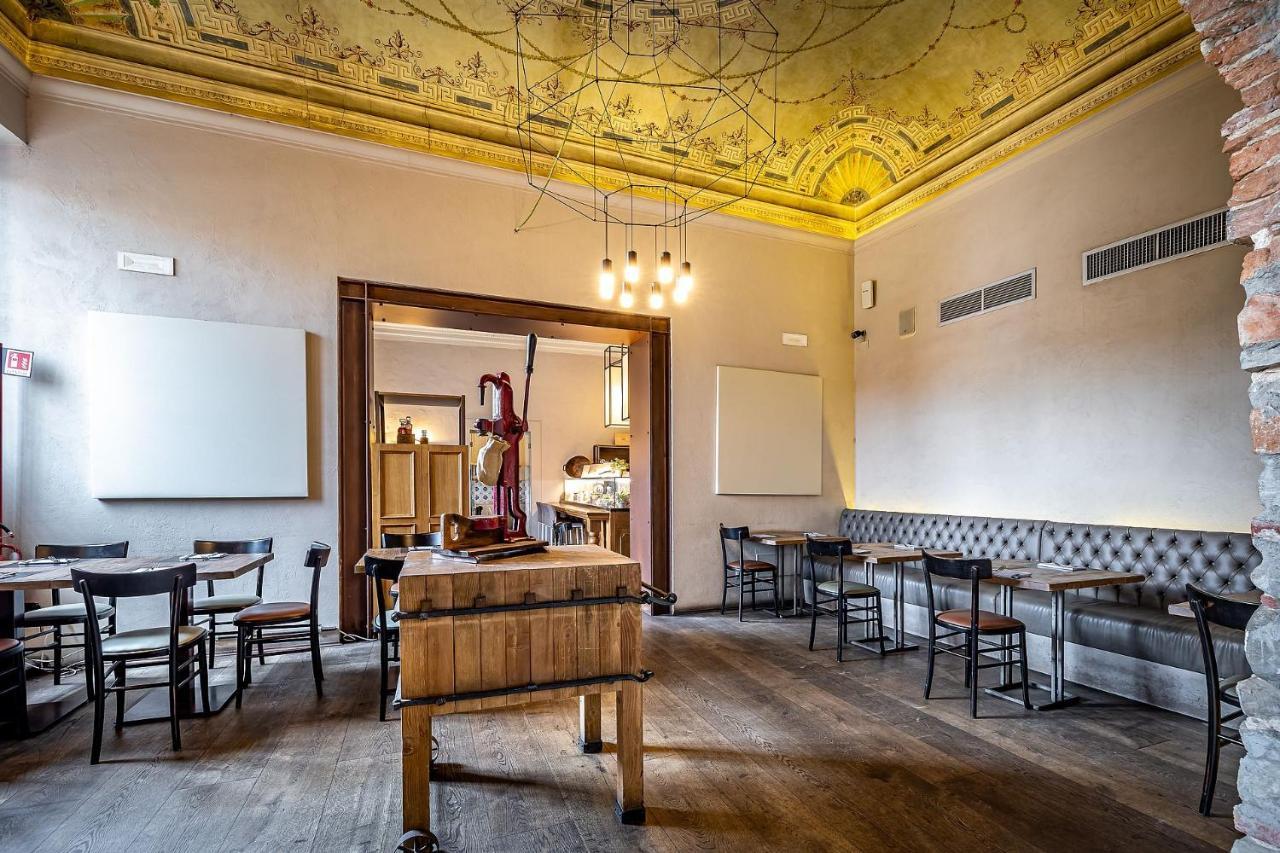 Hotel Bretagna Heritage - Alfieri Collezione Florence Exterior photo